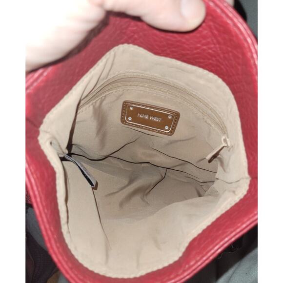 Nine West Deep Red Vegan Leather Crossbody Purse Handbag Flap Chain Strap - Picture 4 of 12